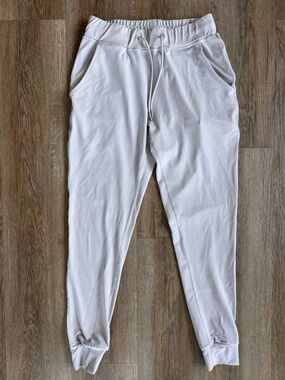 Alphalete Women's Light Grey Drawstring Jogger Pants